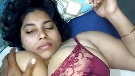 শ্যামাঙ্গিণী, অপেশাদার, দুর্দশা ওপেন চুদা চুদি